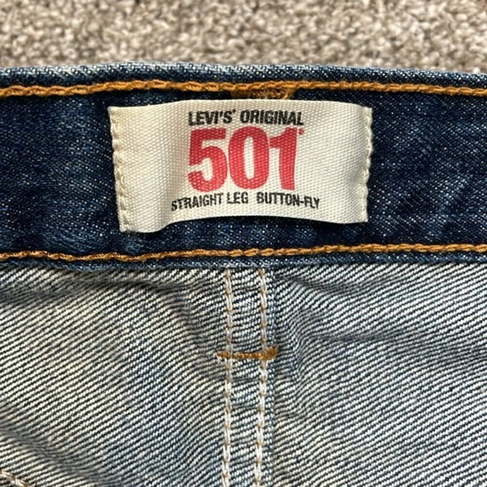 EC Men's Levi's 501 Button Fly Dark Wash Jeans - Size 40 - Picture 4 of 5